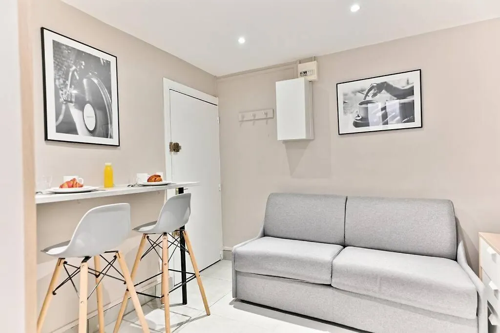 Studio Confortable Au Coeur Du Quartier Sentier Apartment Paris